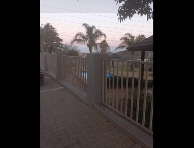 2 BEDROOM APARTMENT FOR SALE IN LINMEYER